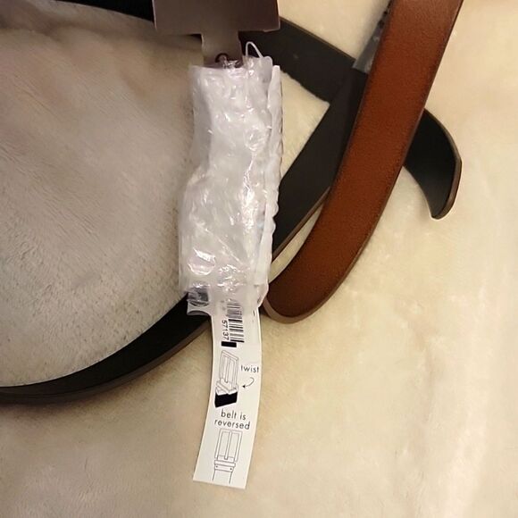 NWT Frye reversible belt